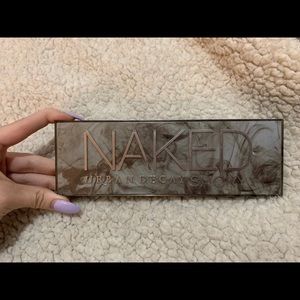 Urban Decay Naked Smoky Palette
